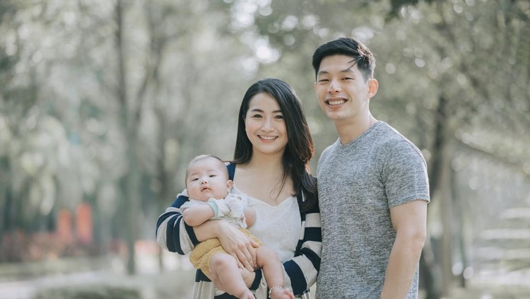 Anak Lahir Agustus Anak Lahir Agustus