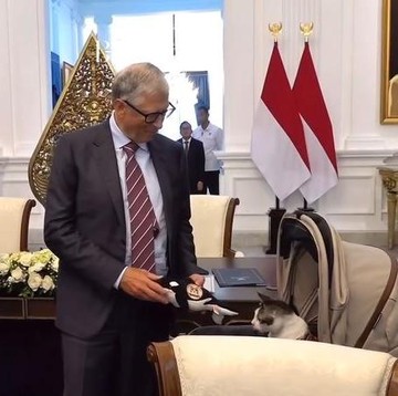 Momen Bill Gates Bertemu Kucing Milik Prabowo, Beri Hadiah hingga Sebut Bobby Kertanegara Terkenal