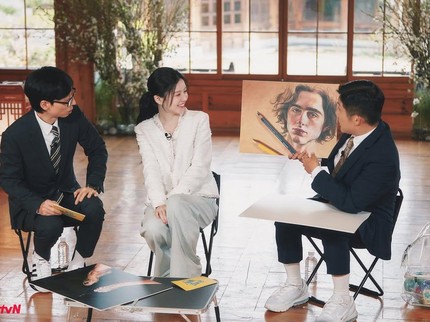 Berbakat! Ini Potret 5 Artis Korea yang Jago Gambar & Lukis, Ada Go Youn Jung