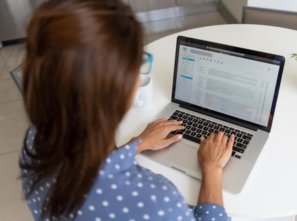 Ternyata Ini Arti Singkatan CC dan BCC dalam E-mail serta Contoh Penggunaan yang Tepat