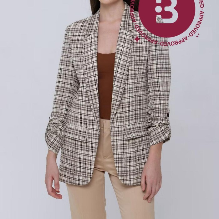 Inspirasi outfit ala Lutesha