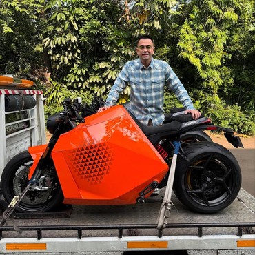 Dituding Kecipratan Dana 300 Proyek MBG, Segini Kekayaan Raffi Ahmad