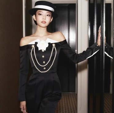 Pakaian Jennie BLACKPINK di After Party Met Gala 2025 Bikin Bingung