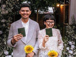 Selamat! Aci Resti Menikah dengan Musisi Shadu Rasjidi