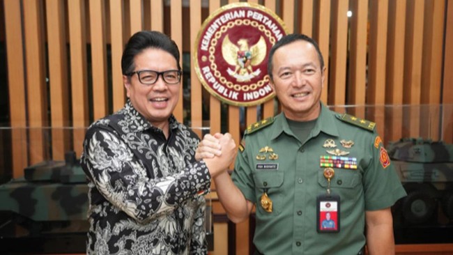 Sinar Mas menunjukkan komitmen nyata terhadap negara degan mengikutsertakan 500 karyawannya dalam program Komponen Cadangan (Komcad) Matra Darat.