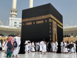 Rahasia Lantai Masjidil Haram yang Dingin dan Aman untuk Tawaf Tanpa Alas Kaki