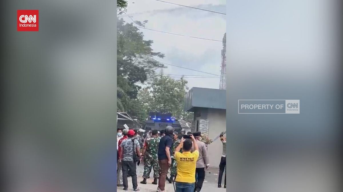VIDEO: Momen Polisi Masuk Lapas Muara Beliti Saat Kerusuhan