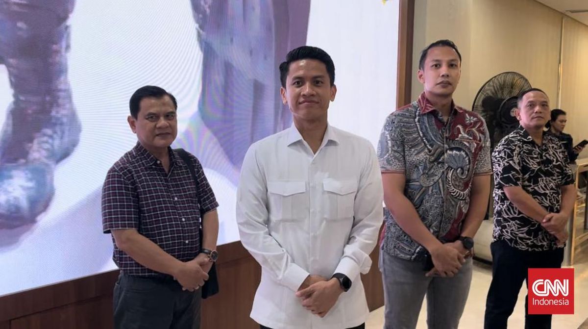 Adik Ipar dan Ajudan Datangi Bareskrim, Bawa Ijazah Asli Jokowi