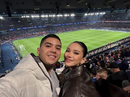 Alyssa Daguise & Al Ghazali Foto Prewed di Prancis, Sempatkan Nonton Langsung Liga Champions