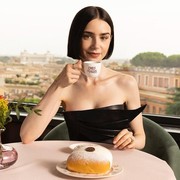 Syuting Dimulai! Ini Sederet Hal yang Perlu Kamu Tahu tentang 'Emily in Paris' Season 5