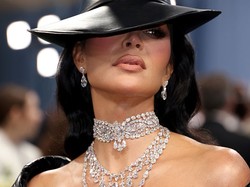 Klaim Reality Show Sukses, Kim Kardashian Minta Disney Beli Kalung Rp 330 M