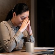 5 Trik Menjaga Mood di Tengah Tekanan yang Bisa Bikin Stres