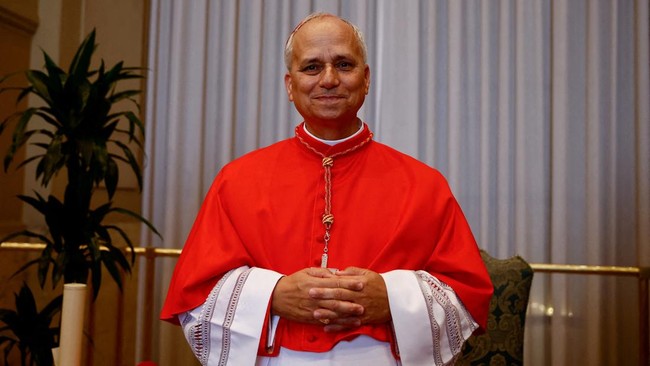 Kardinal Robert Francis Prevost dari AS dengan nama kepausan Paus Leo XIV terpilih menjadi pemimpin Gereja Katolik baru menggantikan Paus Fransiskus.