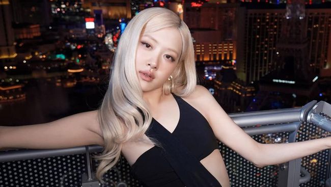 Lirik Lagu Messy (OST F1) - Rose