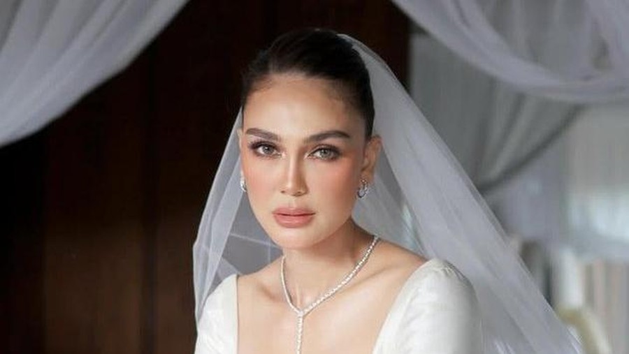 Luna Maya