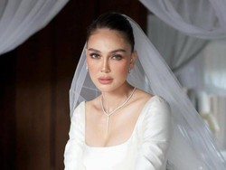 6 Sepatu Pernikahan Para Artis Indonesia, Luna Maya Nyaris Rp 50 Juta