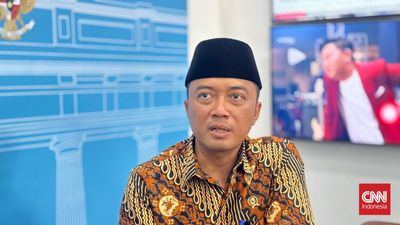 Istana Respons Kritik Pemerintah Masuk Ranah Swasta: Salahnya di Mana?