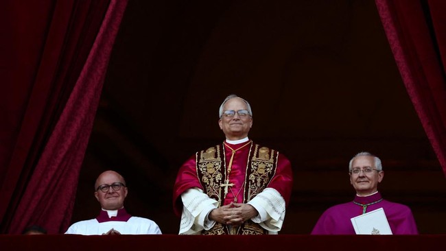 Kardinal Robert Francis Prevost terpilih menjadi Paus Leo XIV pada Conclave yang digelar di Kapel Sistina sejak 7 Mei.