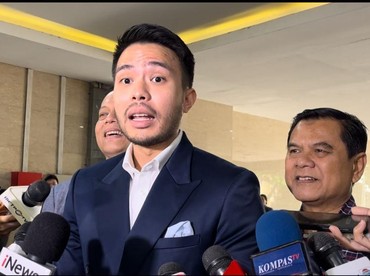 img-title Yakup Hasibuan Ungkap Alasan Jadi Kuasa Hukum Vidi Aldiano: Gugatannya Tidak...