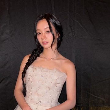 img-title Ada Jakarta, Hyeri akan Gelar Tur Fan Meeting 'Welcome to Hyeri's Studio'
