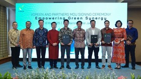 Kolaborasi V-Green Bangun 60 Ribu SPKLU VinFast, Investasi US$300 Juta