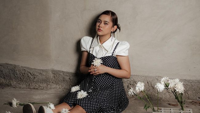 Serba-serbi Kisah Cinta Ziva Magnolya di Album Merangkai