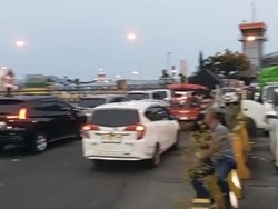 Libur Panjang Waisak, Antrean di Pelabuhan Ketapang Capai 3,5 Jam
