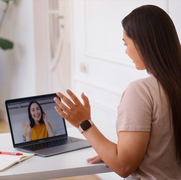 Persahabatan Tetap Erat Meski Terpisah Jarak, Ini Kuncinya