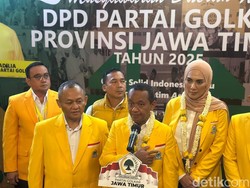 Bahlil Puji Kinerja Sarmuji Bisa Naikkan Kursi Partai: Nilainya A