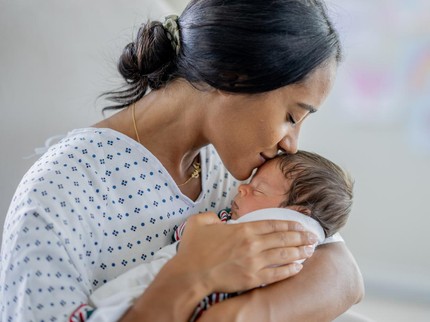 9 Pantangan Ibu Melahirkan Sebelum 40 Hari dan Alasannya