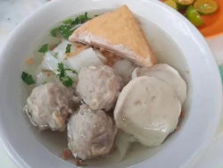 Mantap! 5 Rekomendasi Bakso Gepeng Enak dari Netizen