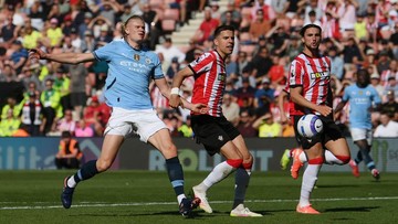 Berita Panas dari Dunia Sport CNN : Hasil Liga Inggris: Southampton Tahan Man City, Brighton Sikat Wolves