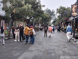 Pesona Jalan Braga yang Selalu Memikat Wisatawan