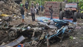 FOTO: Kecelakaan Maut hingga Barang Bukti Rp479 M di Kejaksaan Agung