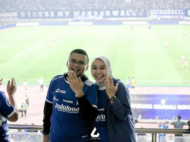 img-title Kemenangan Persib jadi Saksi Putra Dedi Mulyadi Lamar Wakil Bupati Garut