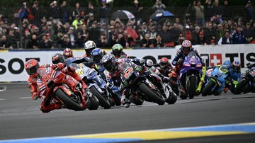 Berita Olahraga Terkini CNN Sport : Marquez Gonta-ganti Motor, Zarco Menang MotoGP Prancis Penuh Drama
