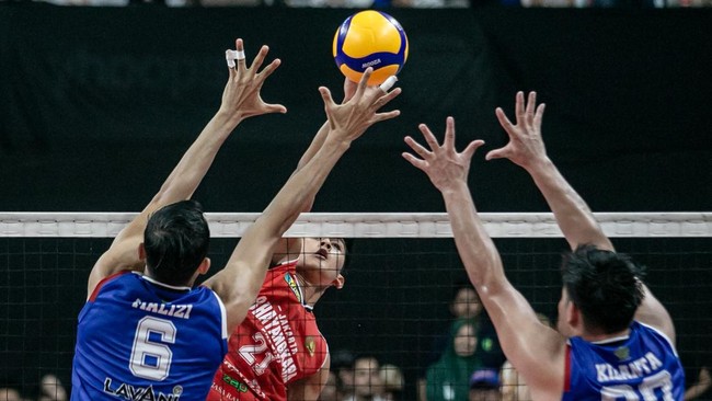 Jakarta Bhayangkara Presisi juara Proliga 2025 usai mengalahkan Jakarta LavAni Livin Transmedia secara dramatis 3-2 di GOR Amongrogo, Minggu (11/5).