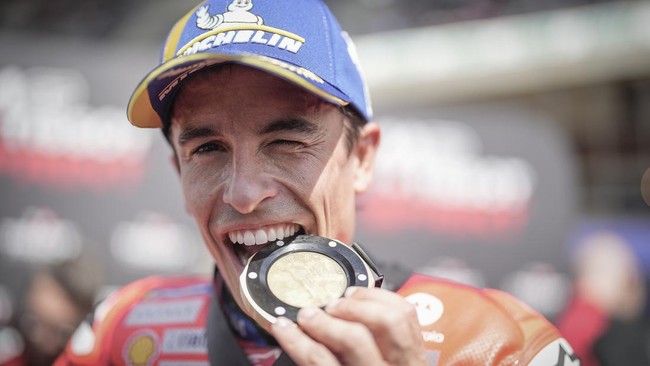 Marc Marquez Prediksi PSG Juara Liga Champions, Berapa Skornya? Tiga pembalap MotoGP, termasuk Marc Marquez, memprediksi Paris Saint Germain juara Liga Champions kalahkan Inter Milan di partai final.