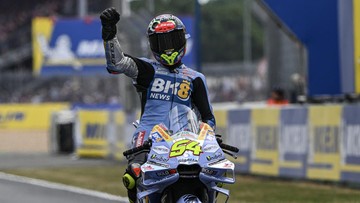 Liputan Olahraga CNN Sport : Top 3 Sports: Aldeguer Tabrak Marquez, Megawati Tak Main Penuh