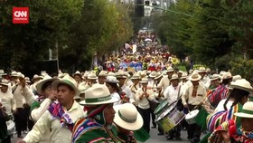 VIDEO: Ribuan Warga Bolivia Main Tarqueada untuk Pecahkan Rekor Dunia