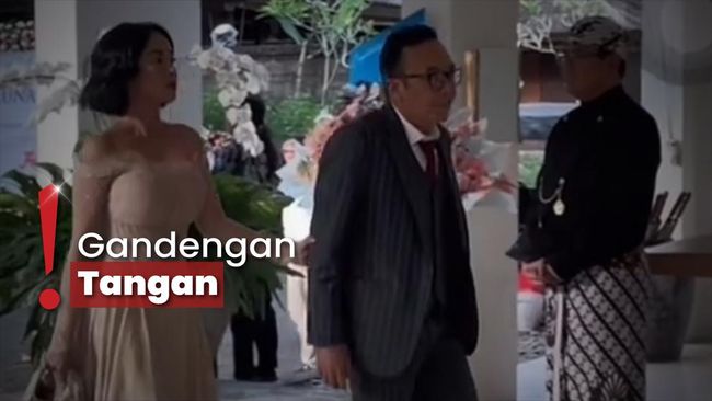 Ari Lasso Diduga Punya Pacar Baru, Gandeng Dearly Joshua ke Nikahan Luna