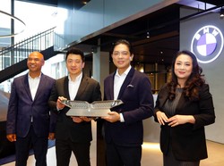 BMW Resmikan Dealer M Pertama di Surabaya, Bisa Buat Ngoprek Makin Ngebut Gak?