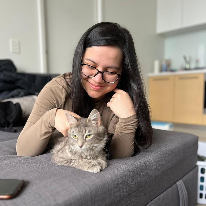 <p>Elodie sendiri lahir pada 8 Mei 1996 dan kini sudah genap berusia 29 tahun. Dirinya menyelesaikan pendidikan di jurusan Broadcast Journalism dari Edith Cowan University, Australia. (Foto: Instagram: @elodie_bouttier)</p>