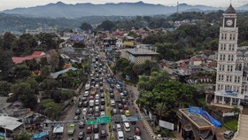 FOTO: Penerapan One Way dan Ganjil Genap di Puncak Bogor