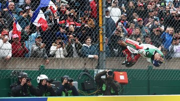 Update Eksklusif Olahraga CNN : FOTO: Kemenangan Sensasional Johann Zarco di MotoGP Prancis