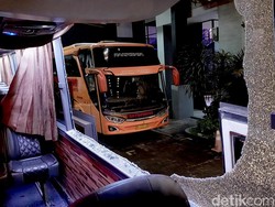 Pelemparan Bus Persik, Polisi Periksa 4 Saksi dan Selidiki CCTV