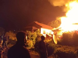 13 Rumah Warga-Dinas Pemda Puncak Jaya Diduga Dibakar OTK, Polisi Selidiki