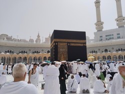 6 Perbedaan Haji Khusus dengan Haji Furoda, dari Biaya hingga Risiko