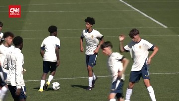 Update Eksklusif Olahraga CNN : VIDEO: Ronaldo Jr Latihan Perdana, Portugal U-15 Siap Lawan Jepang