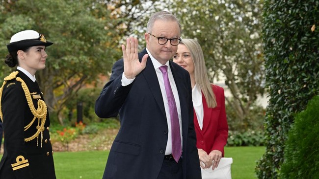 Sehari usai resmi dilantik PM Australia Anthony Albanese akan ke RI pada 14-16 Mei, bertemu Presiden Prabowo.